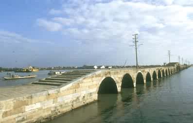 寶帶橋